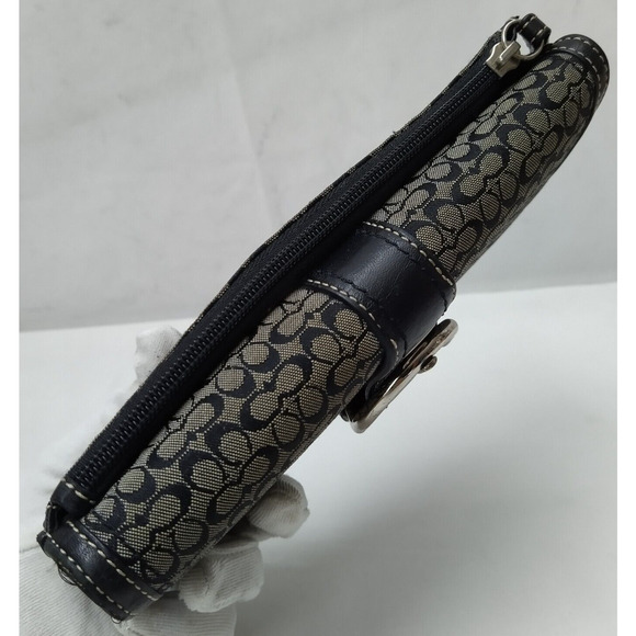 Coach Signature Black Canvas Buckle Credit Card ID Window Trifold Wallet - Picture 5 of 14